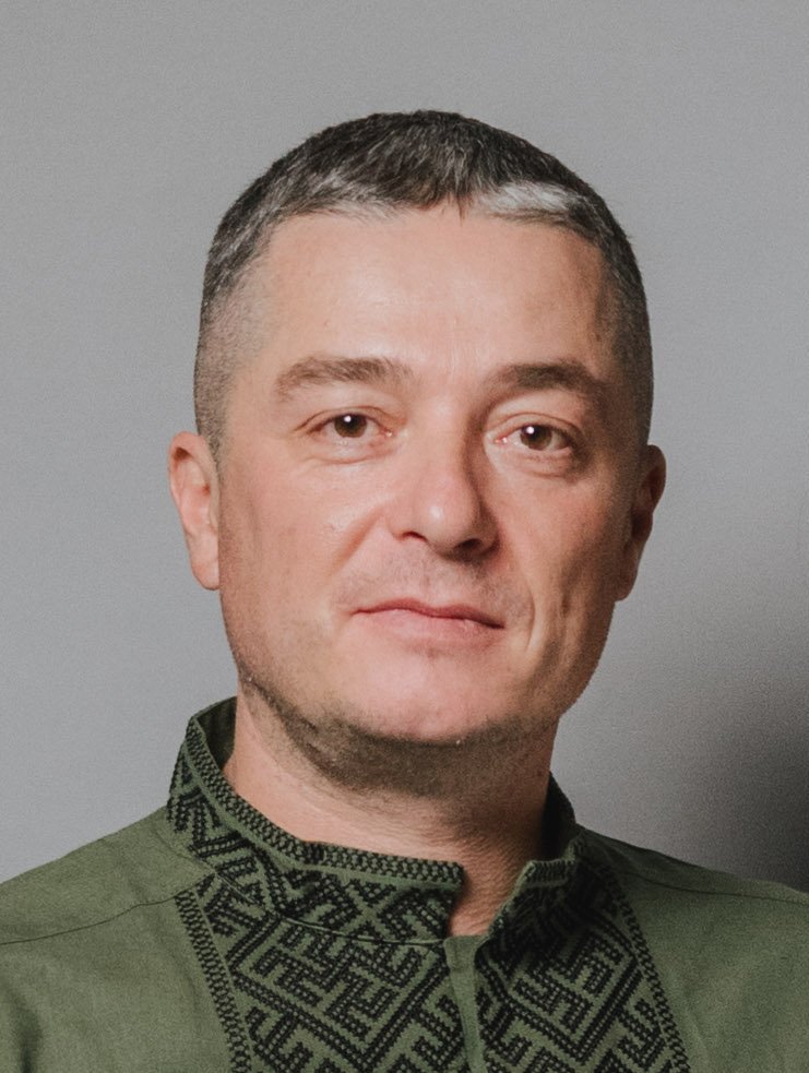 Володимир Хмелюк
